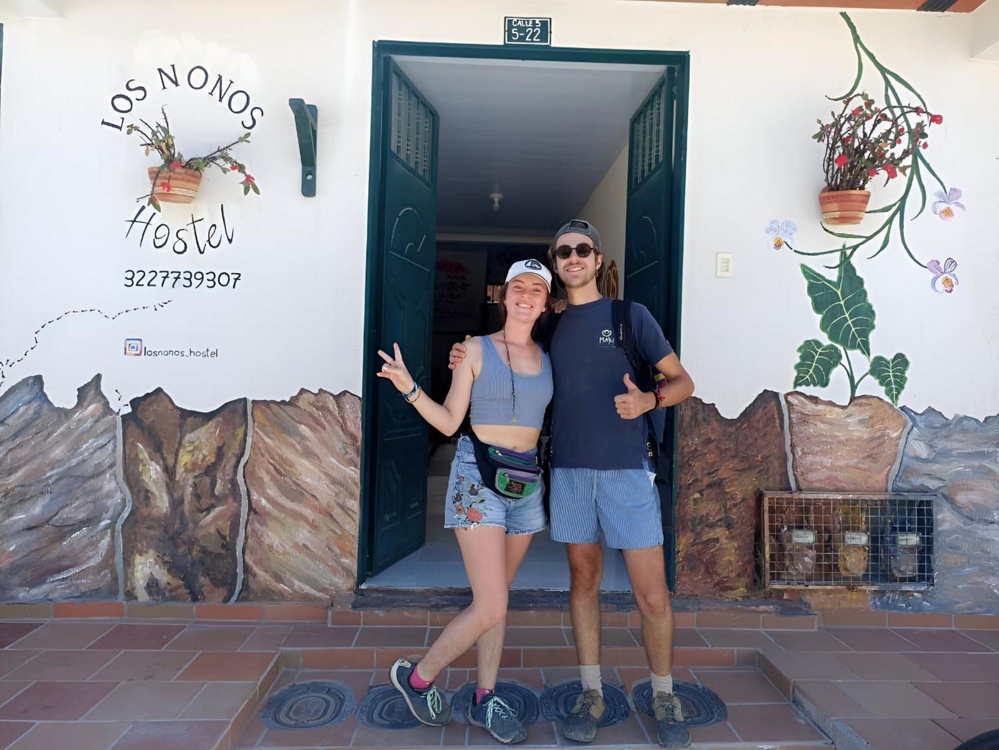 Los Nonos Hostel Guadalupe Eksteriør bilde