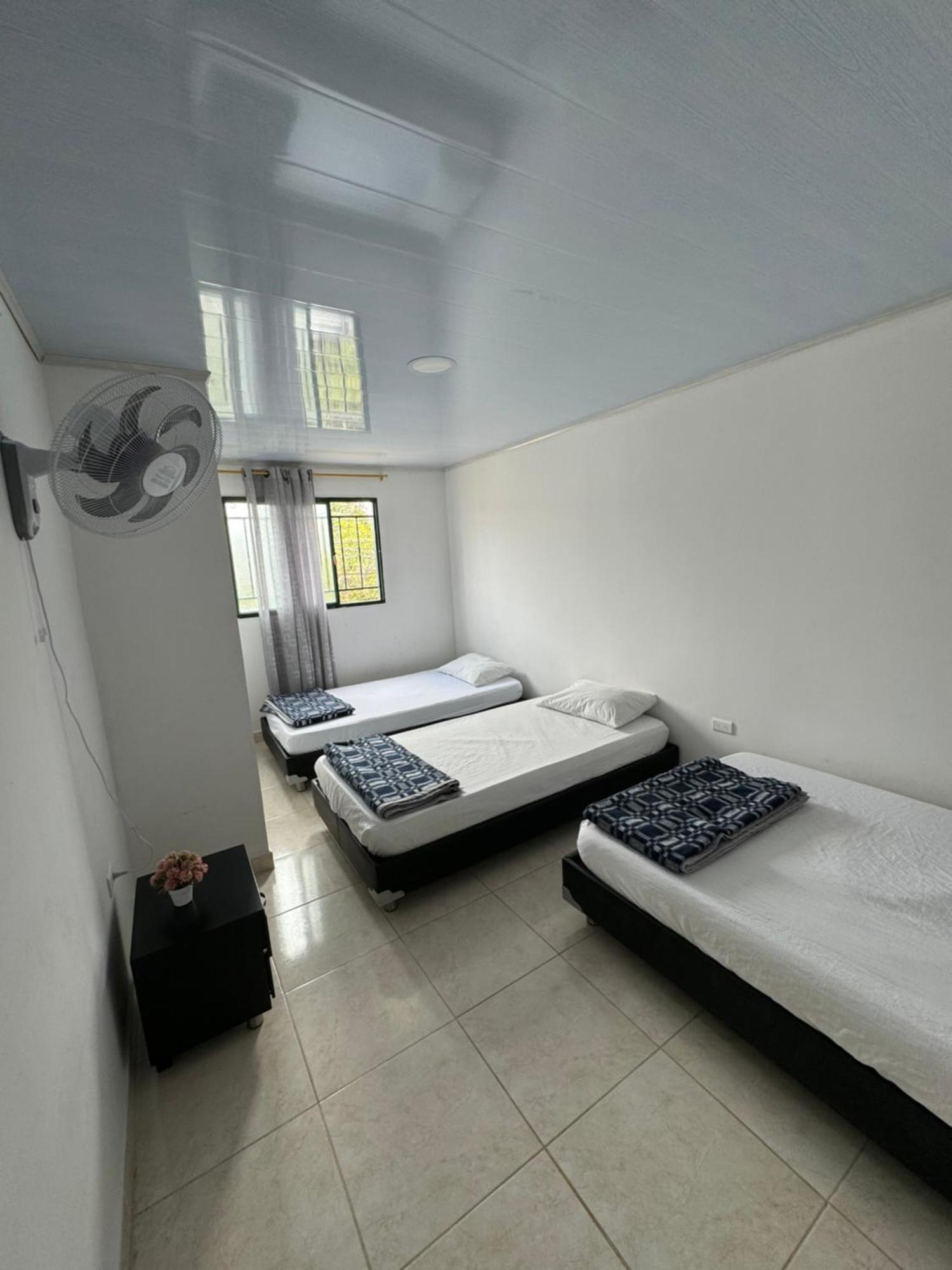 Los Nonos Hostel Guadalupe Eksteriør bilde