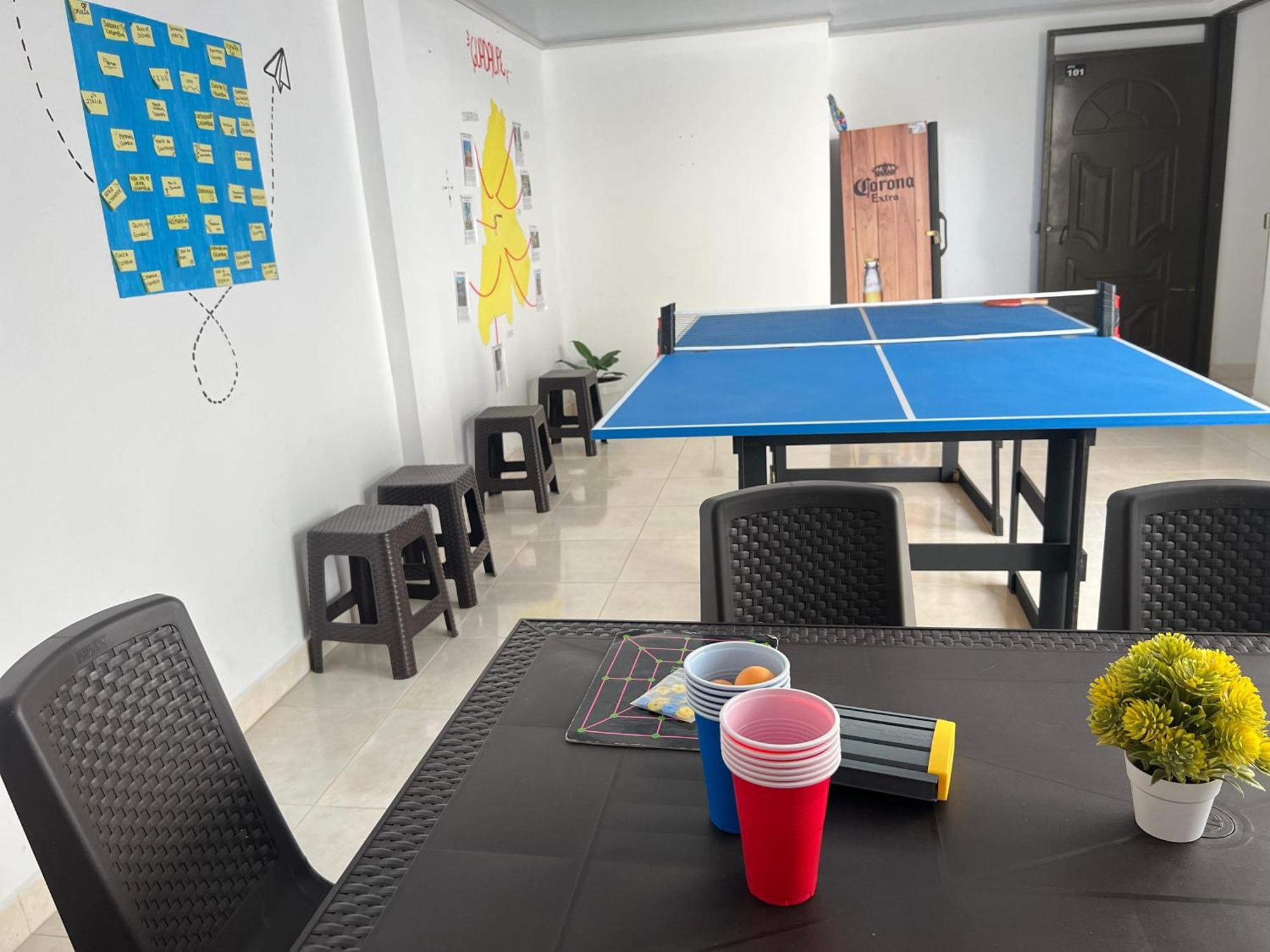 Los Nonos Hostel Guadalupe Eksteriør bilde